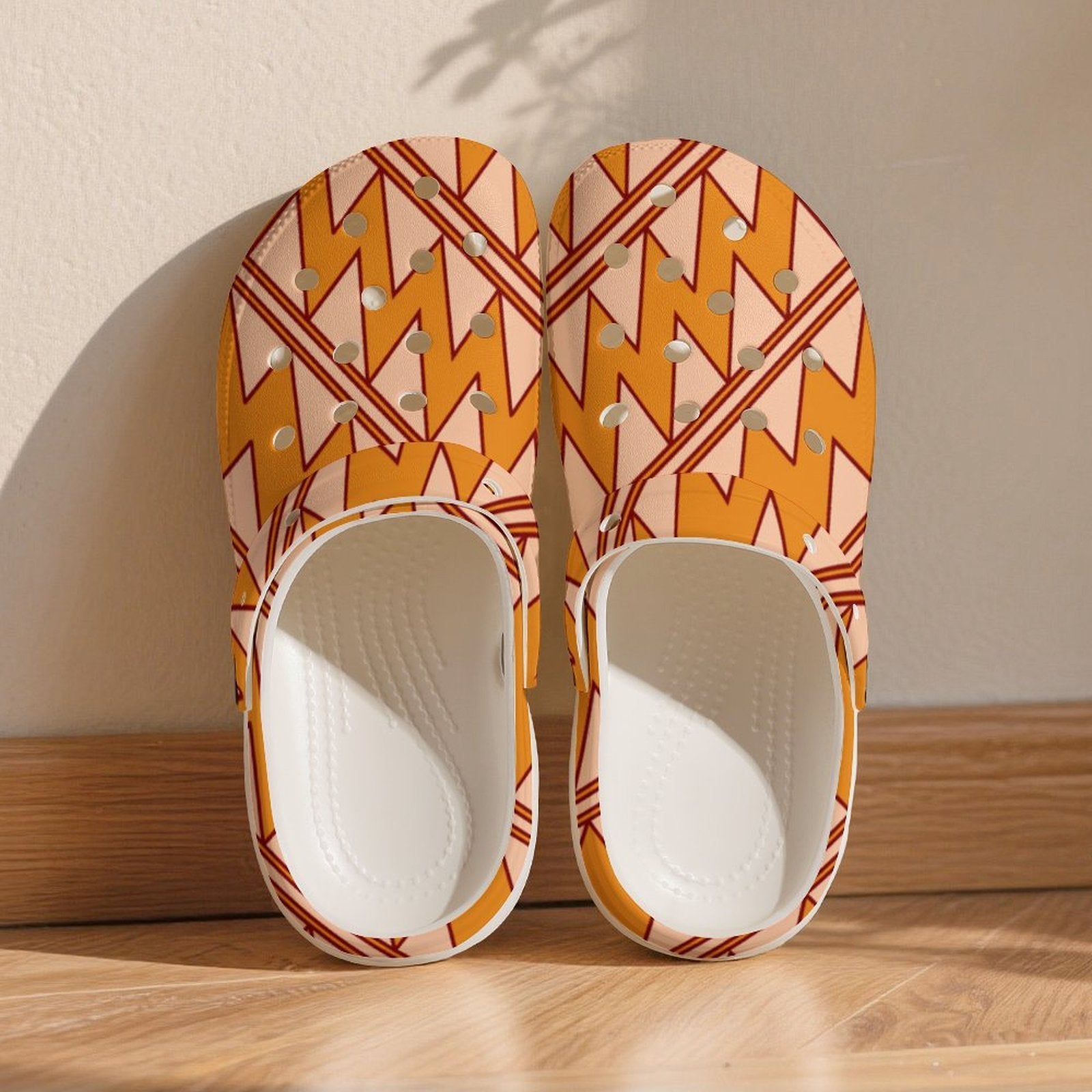 Custom High-heeled Oerforated Shoes