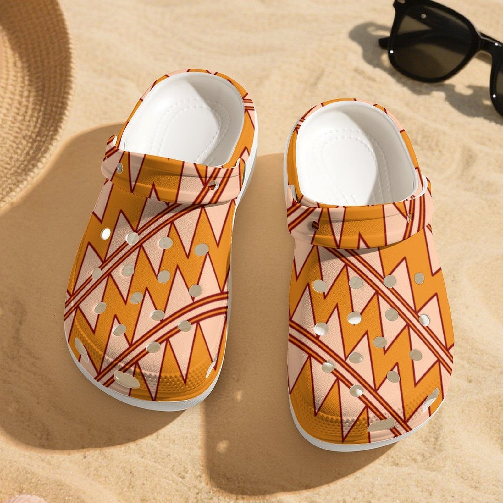 Custom High-heeled Oerforated Shoes